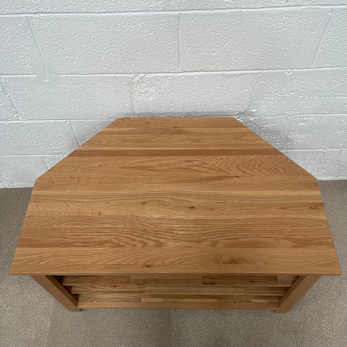 Oak Corner TV Unit