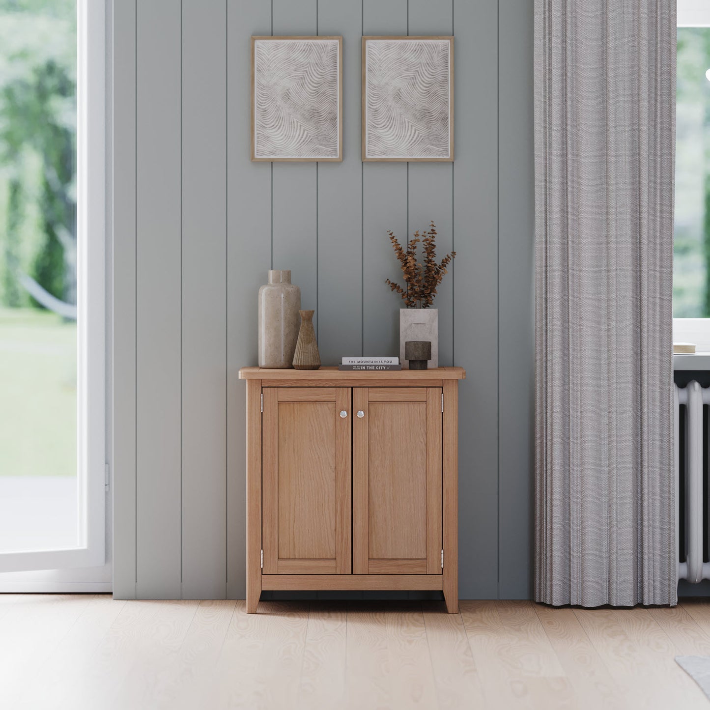 Tetbury Oak Cupboard