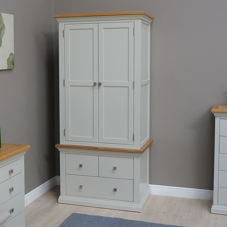 Bidbury Wardrobe with Drawers