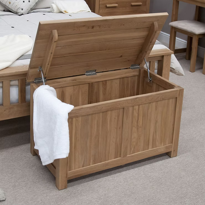 Ottilie Storage Chest