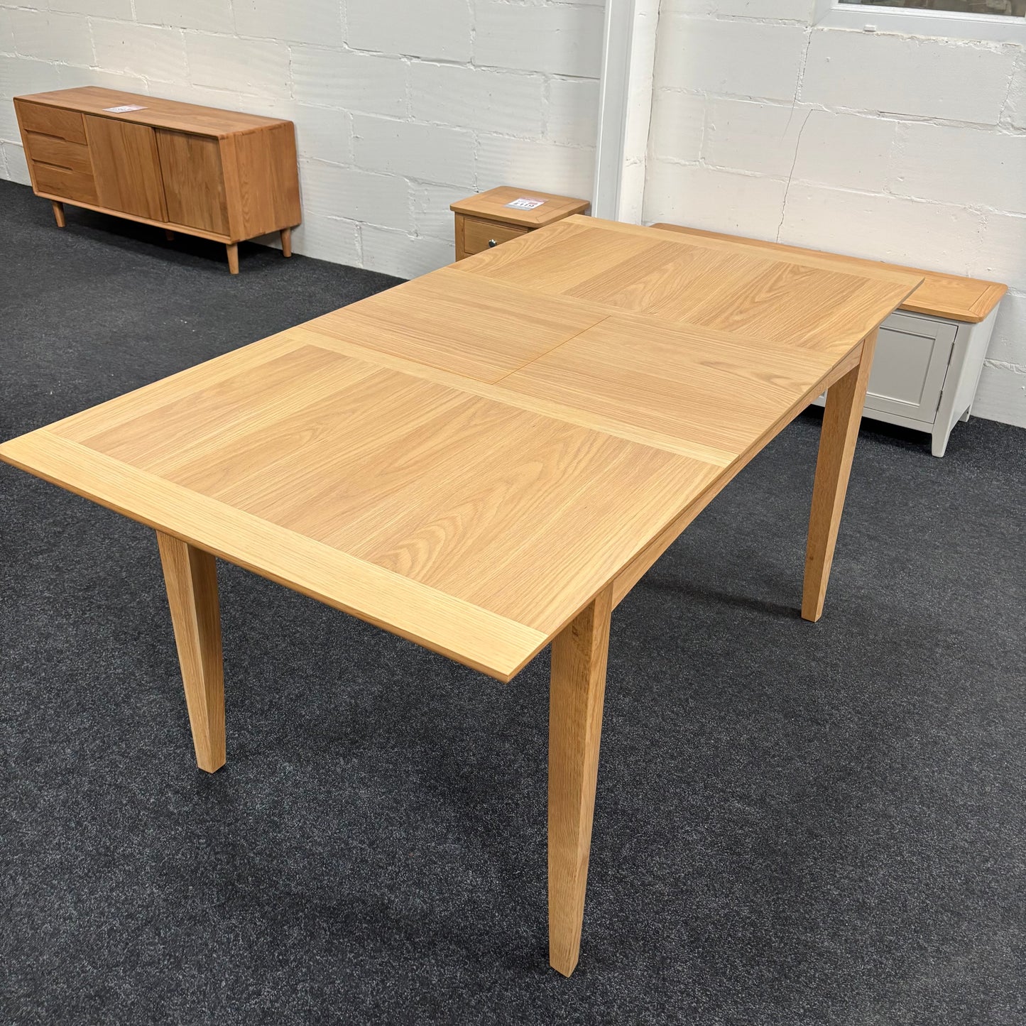 Scandinavian Style Extending Table