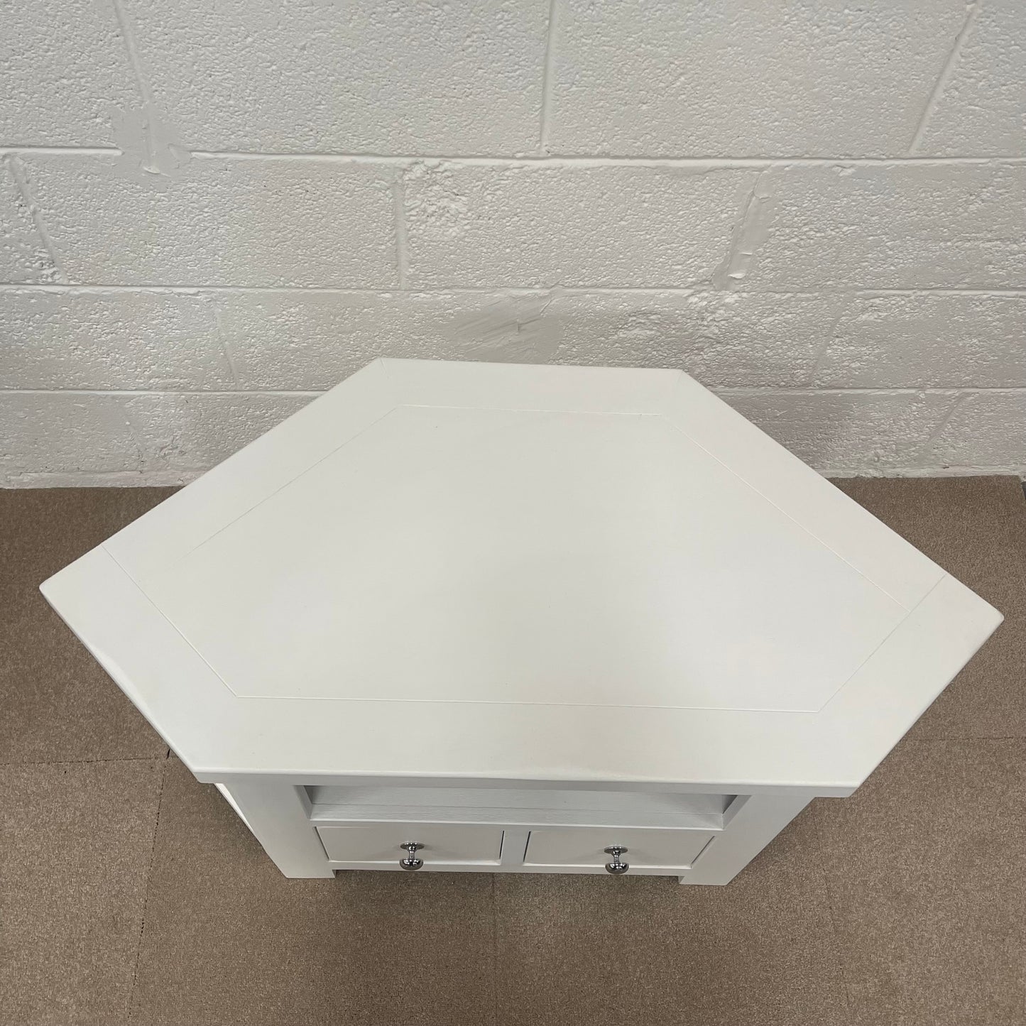 White Painted Corner TV Unit