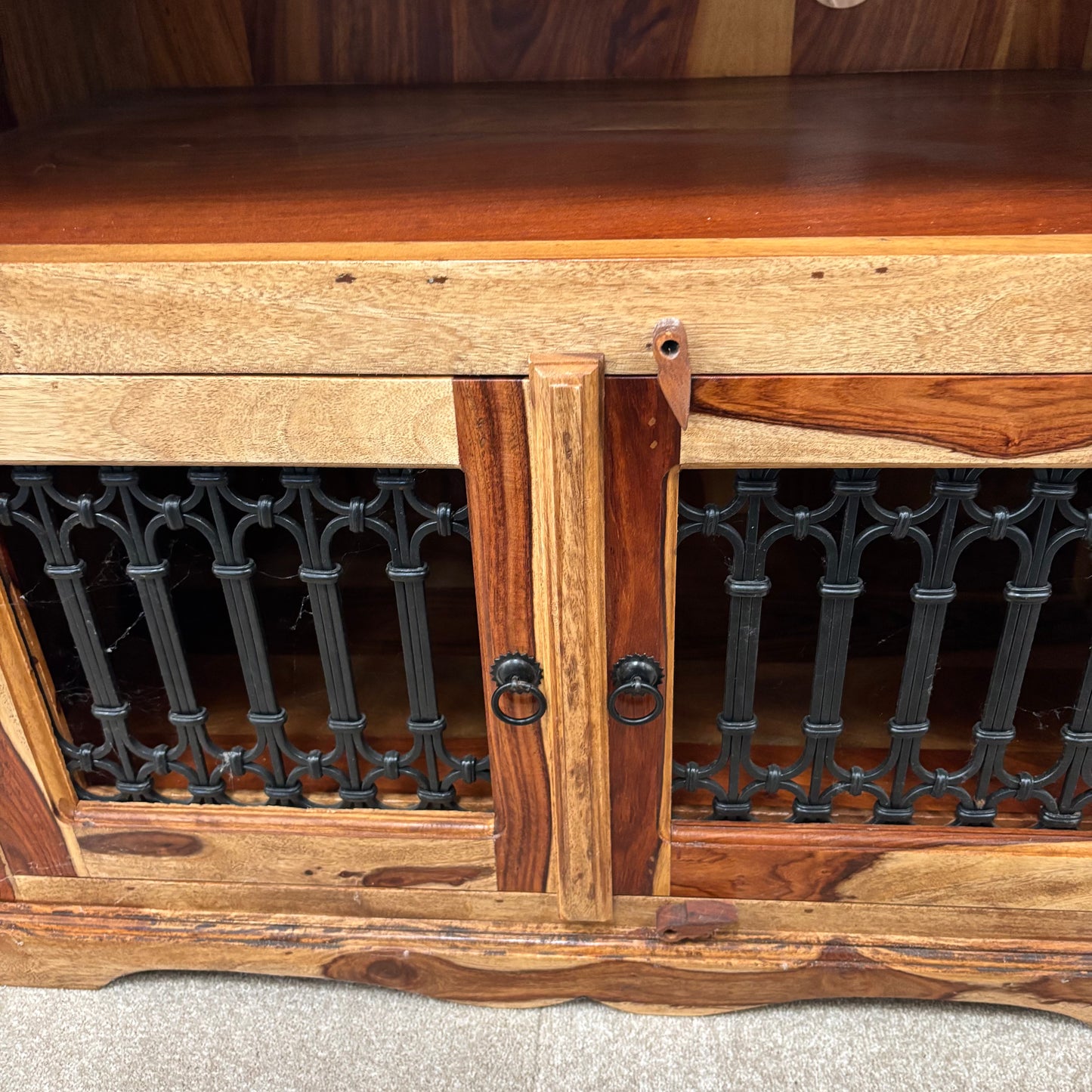 Sheesham TV Unit