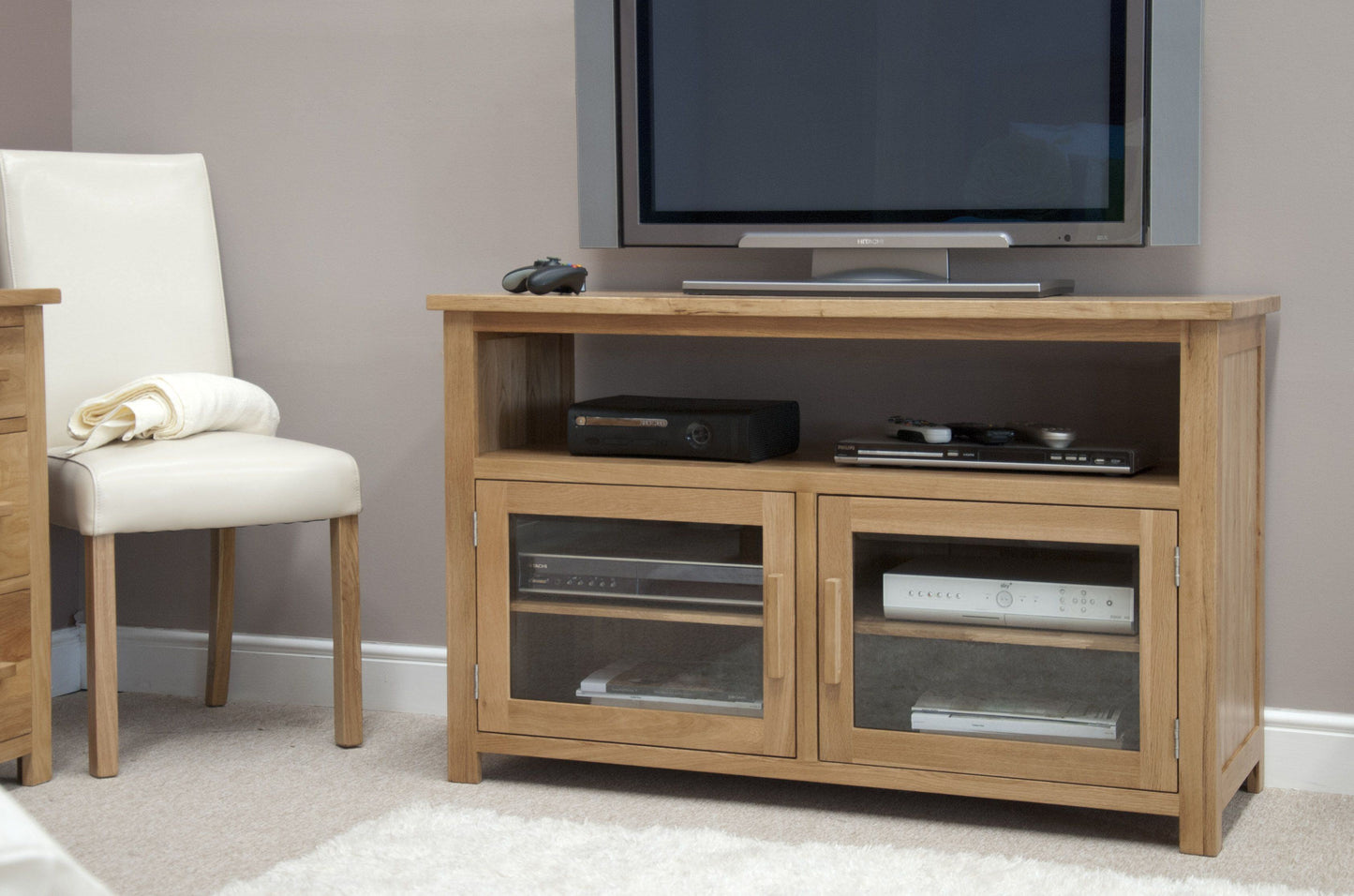 Ottilie Entertainment Unit